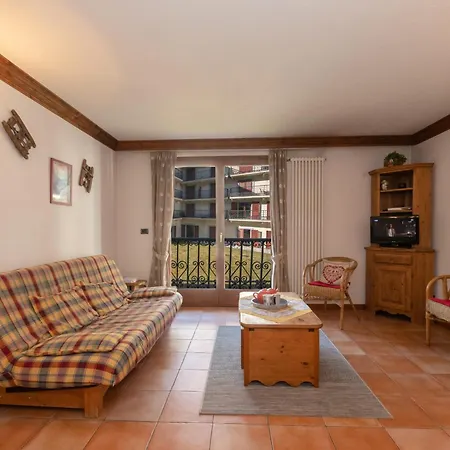 Bel Avec Balcon Et Parking A - Fr-1-343-236 Apartment Chamonix