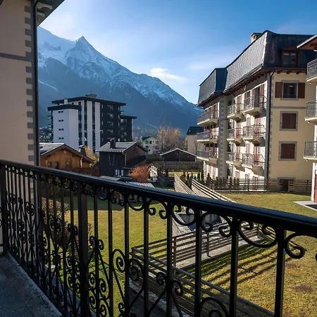 Bel Avec Balcon Et Parking A - Fr-1-343-236